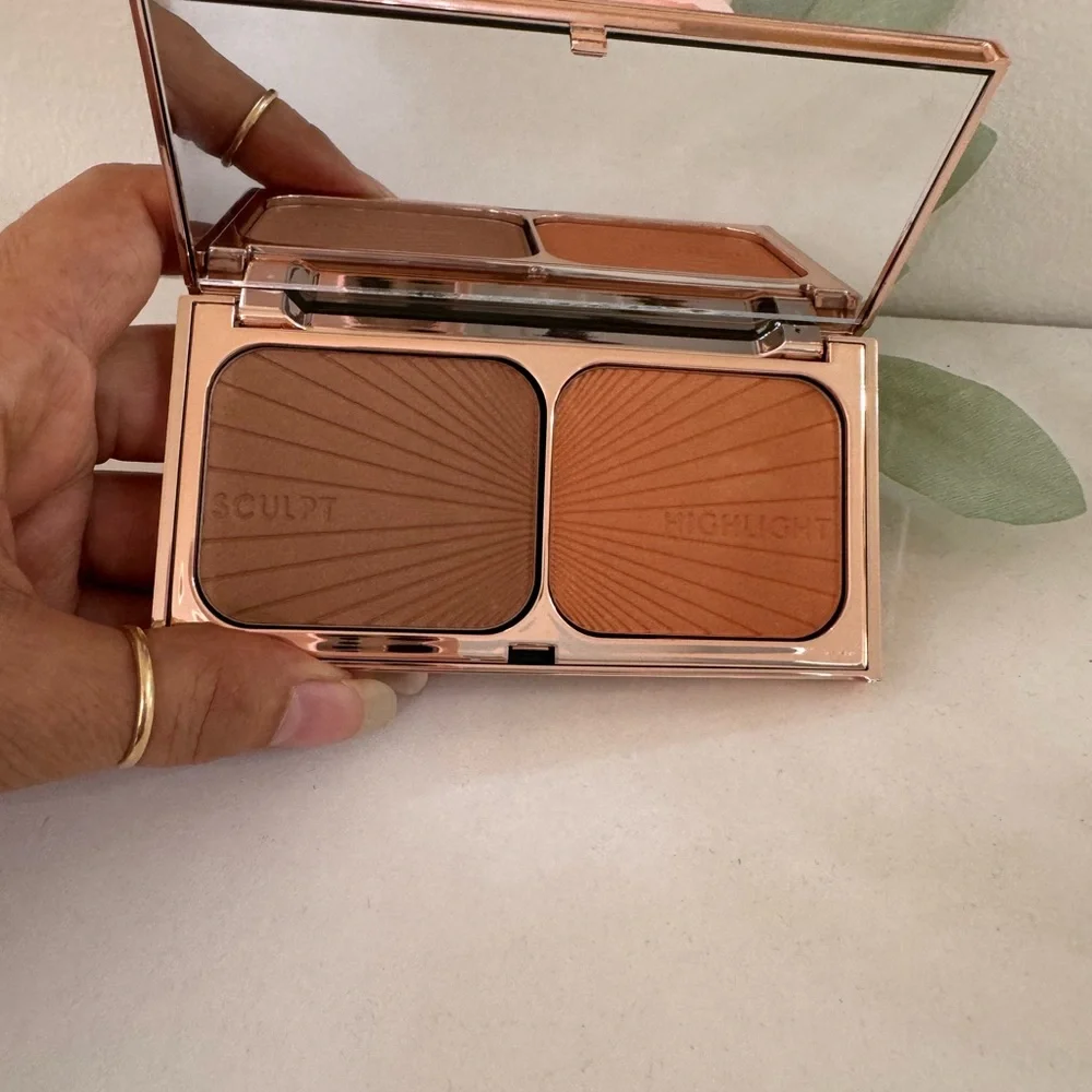 CHARLOTTE TILBURY FILMSTAR BRONZE & GLOW COLOR MEDIUM-DEEP